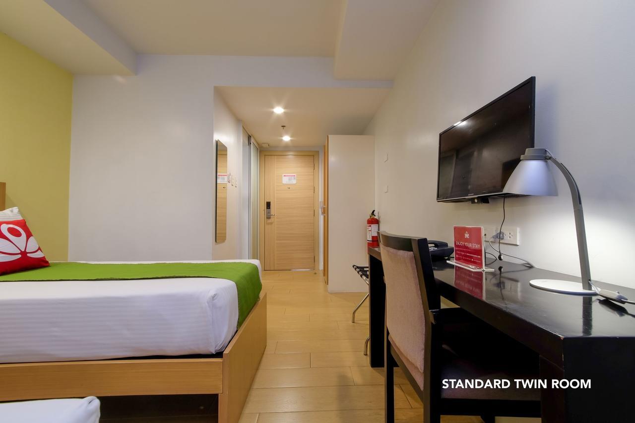Zen Rooms Bangkal Makati Makati City Exterior photo