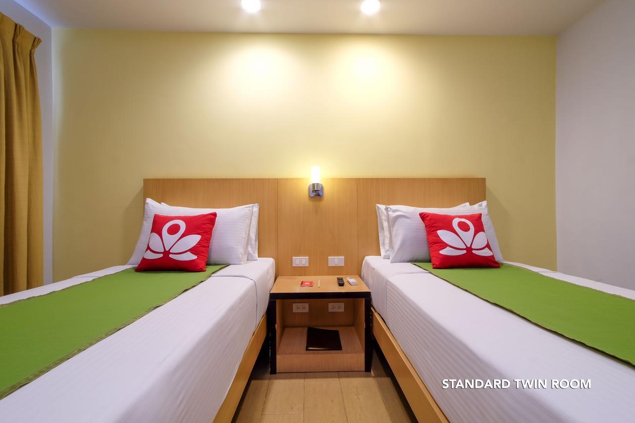 Zen Rooms Bangkal Makati Makati City Exterior photo